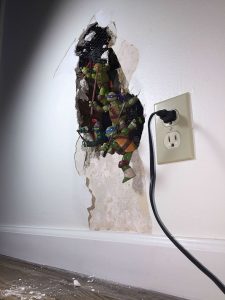 creative-ways-to-fix-broken-things-5-584803ef1a4ea__700